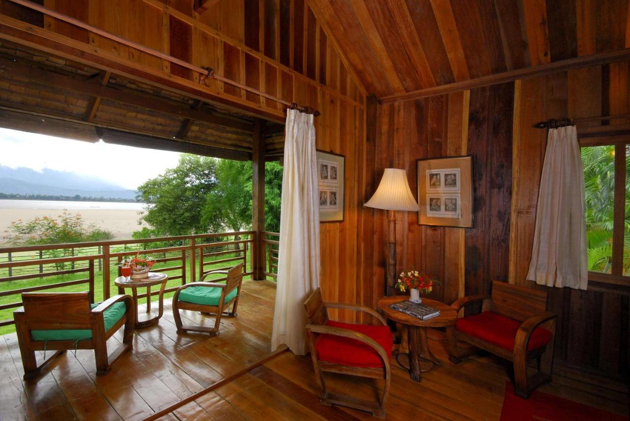 La Folie Lodge Чампасак Екстериор снимка